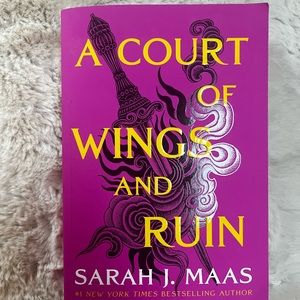 A Court of Wings and Ruins by Sarah J Maas
